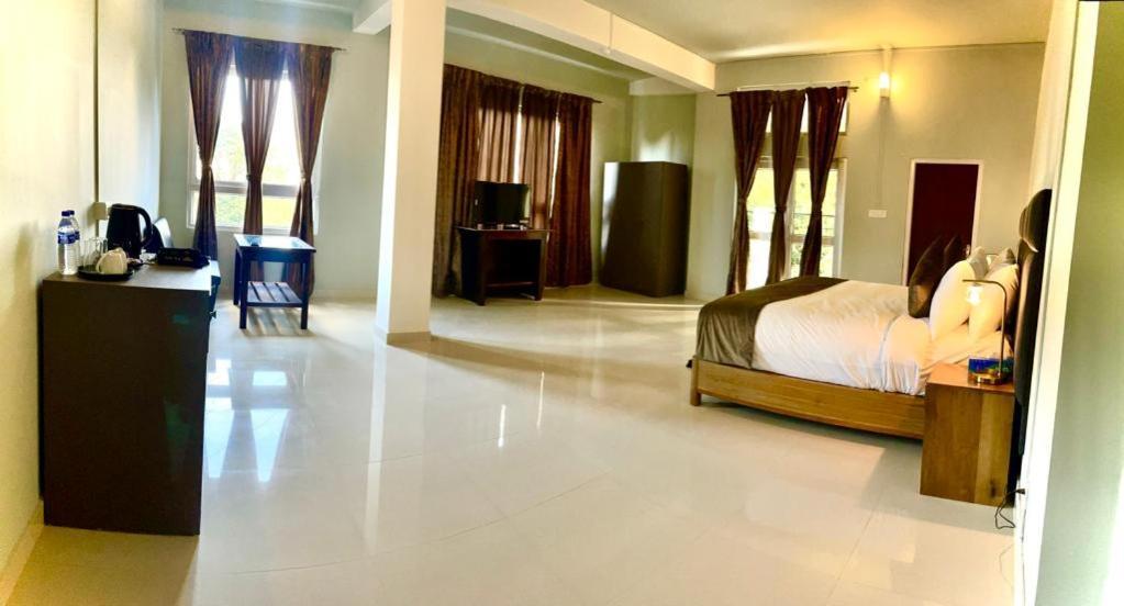 La Colline Resort Kohima Kültér fotó