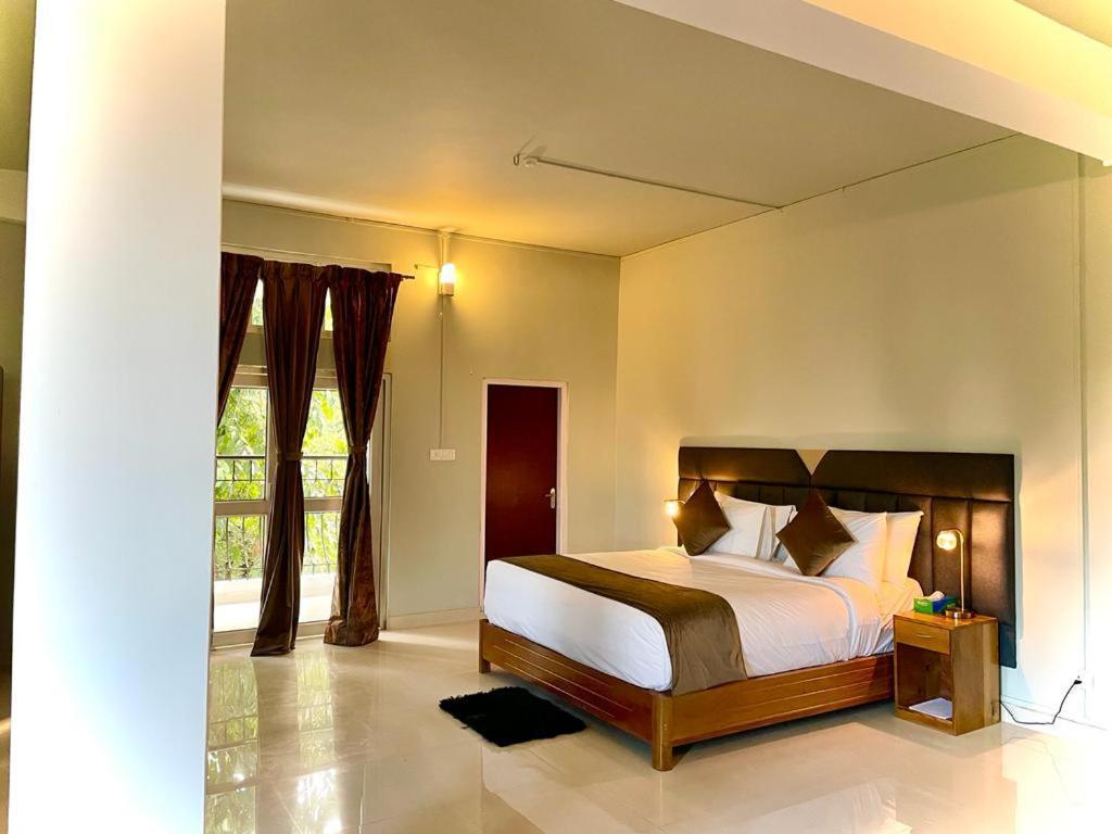 La Colline Resort Kohima Kültér fotó