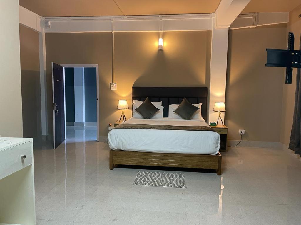 La Colline Resort Kohima Kültér fotó