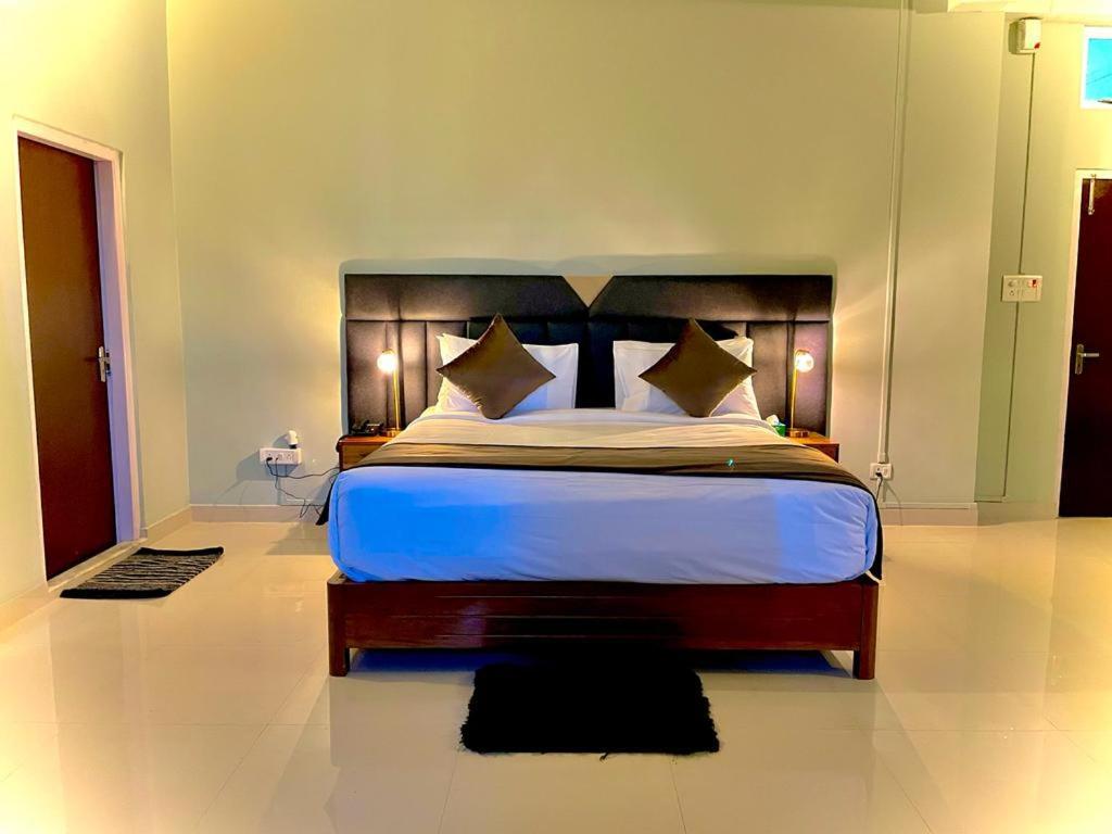 La Colline Resort Kohima Kültér fotó