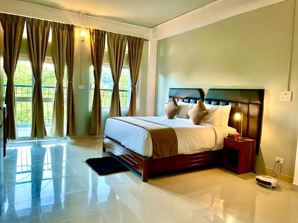 La Colline Resort Kohima Kültér fotó